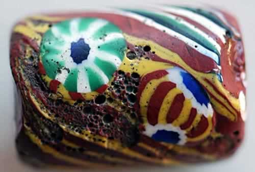 Exhibit Bead