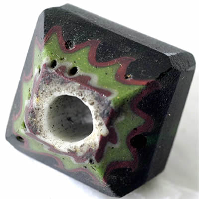 Exhibit Bead