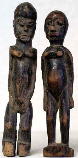 Pair of Lobi ancestor figures, Burkina Faso